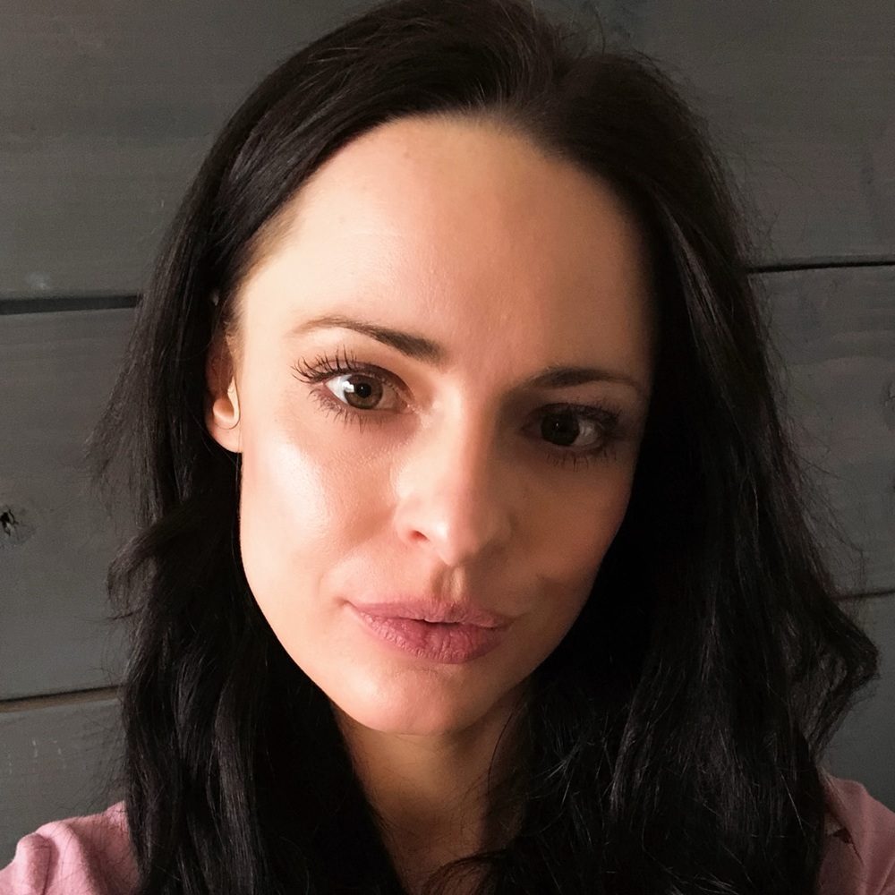 Meet your Posher, Jenn